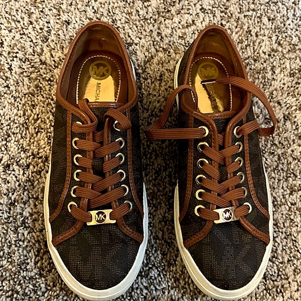 Micheal Kors brown monogram sneakers with gold hardware